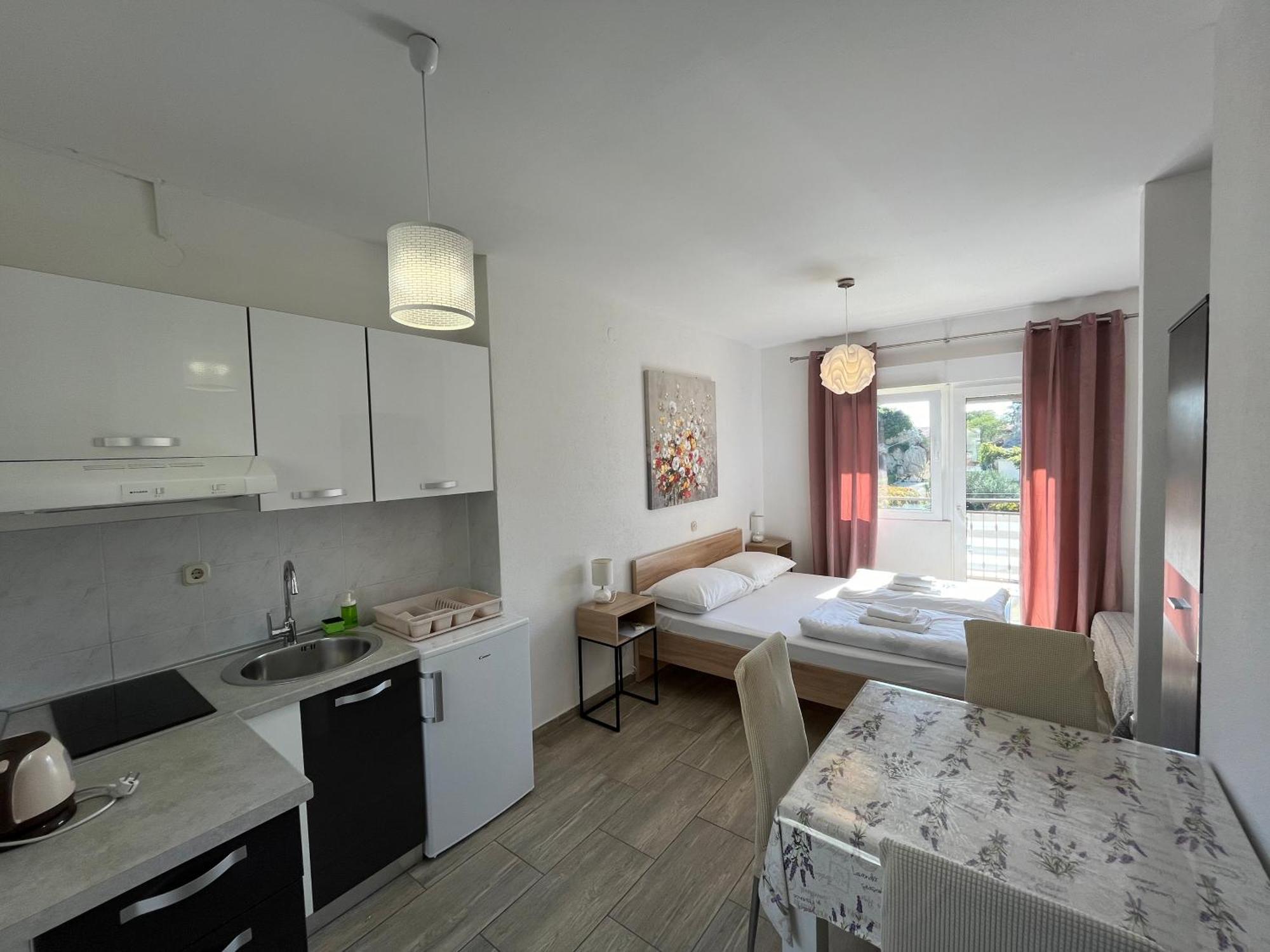 Apartmani Lisicina Omis Exterior photo